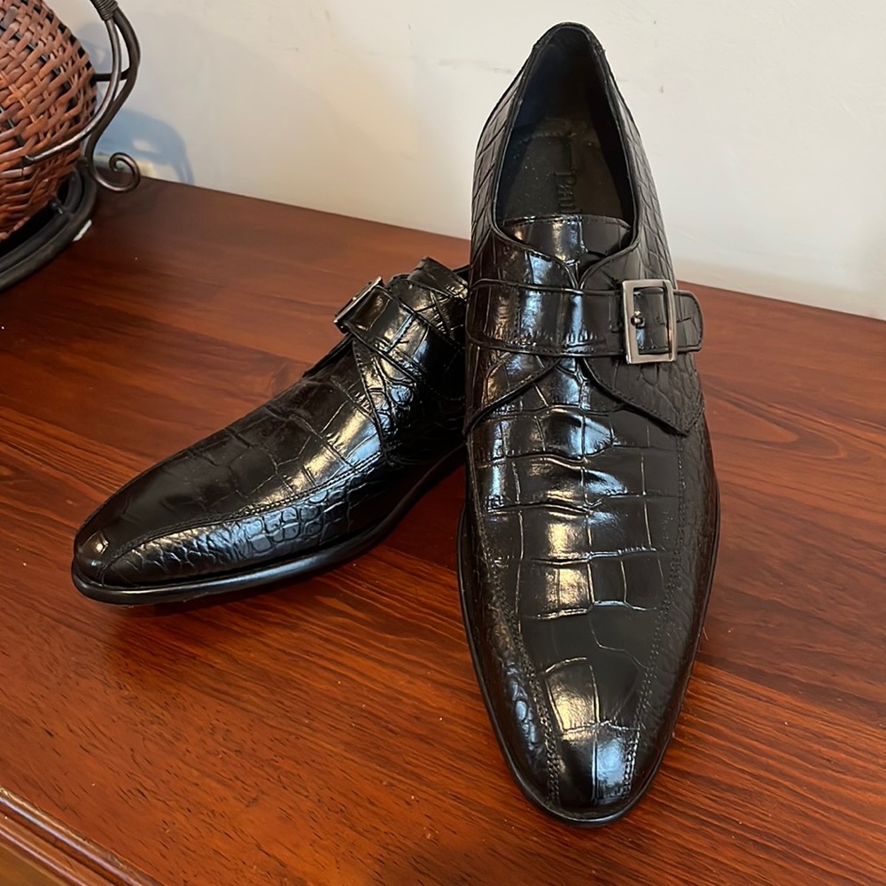 Paul Fredrick Black Crocodile Embossed Leather Shoe with buckle strap. Size 9.